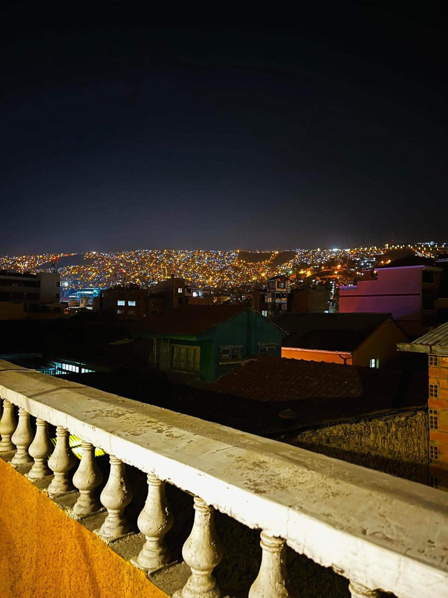 La Casa Bonita Hostal La Paz