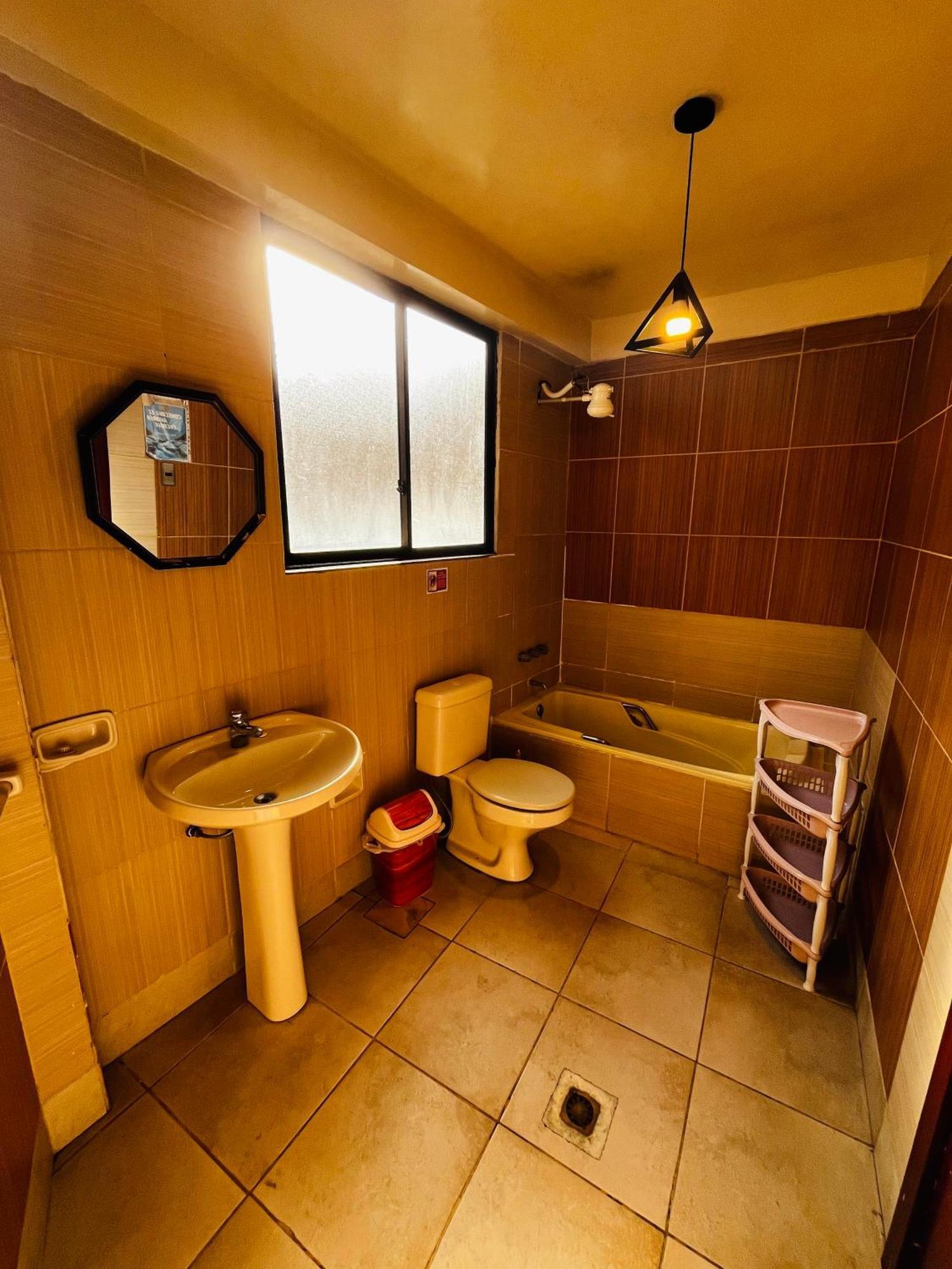La Casa Bonita Hostal *