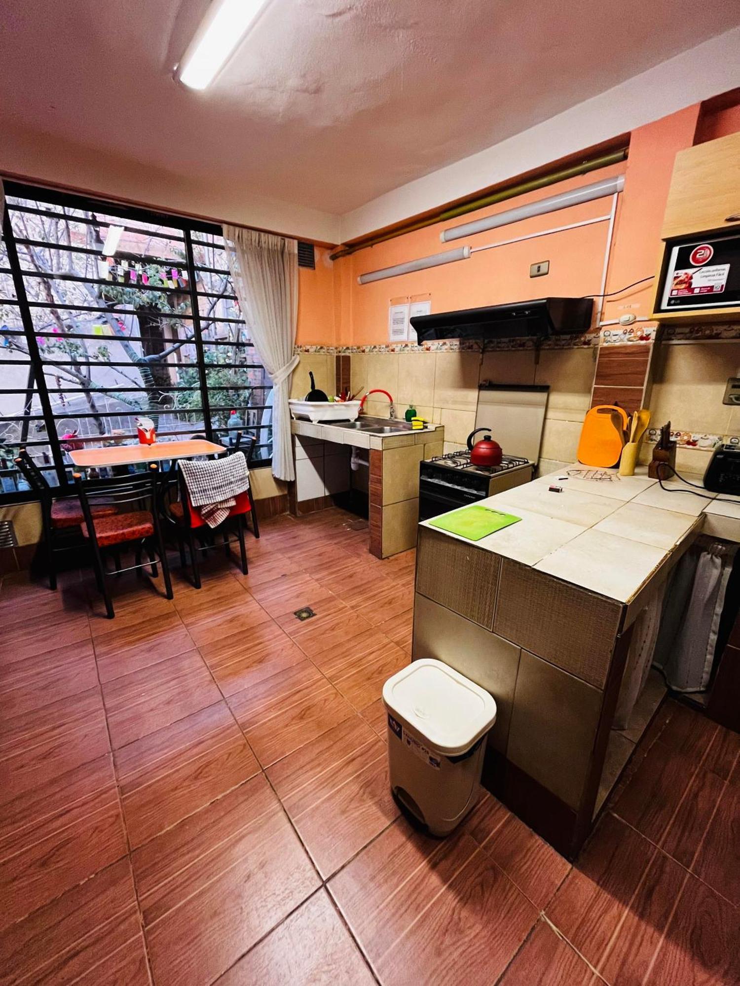 Hostal La Casa Bonita